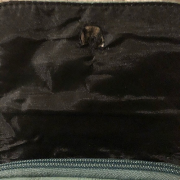 Mint Green Wristlet - Picture 3 of 5